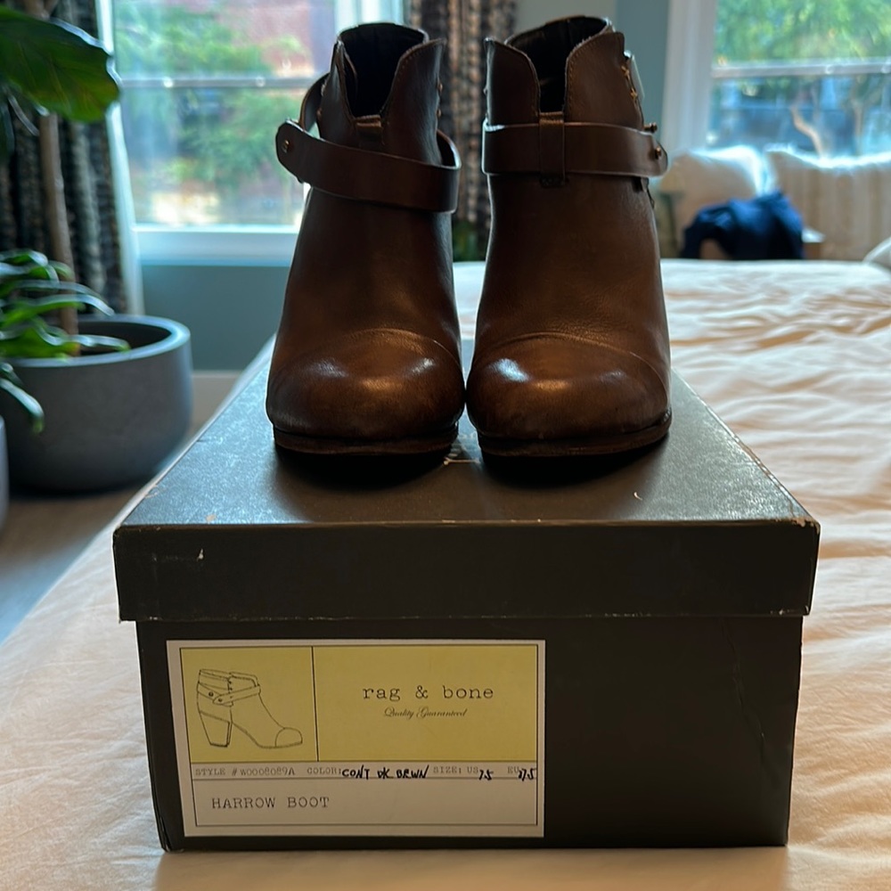 Brown Rag & Bone Harrow boot, size 7.5